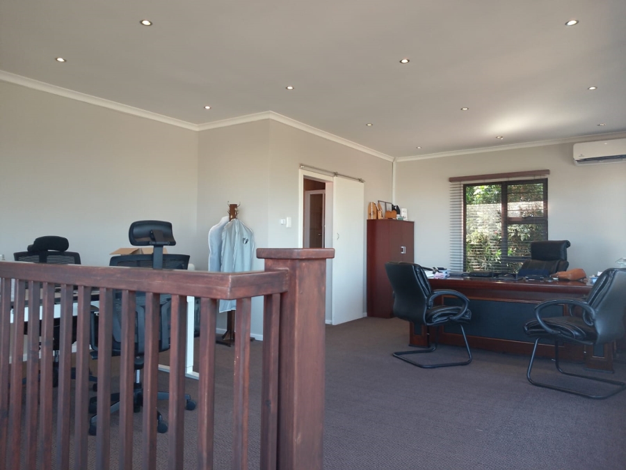 4 Bedroom Property for Sale in Glenwood KwaZulu-Natal