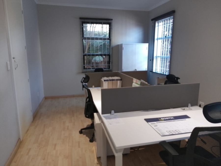 4 Bedroom Property for Sale in Glenwood KwaZulu-Natal