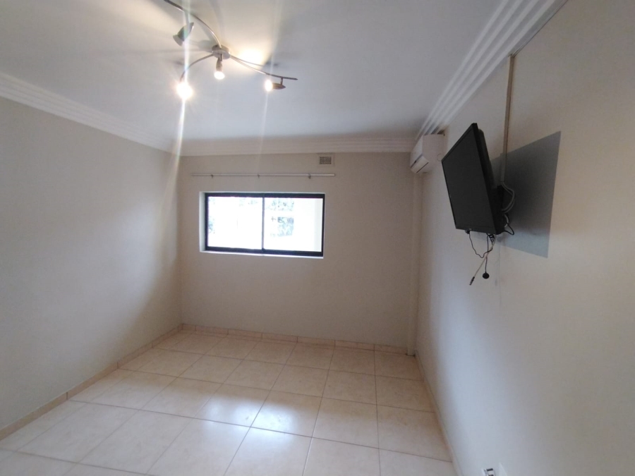 To Let 3 Bedroom Property for Rent in Umhlanga KwaZulu-Natal