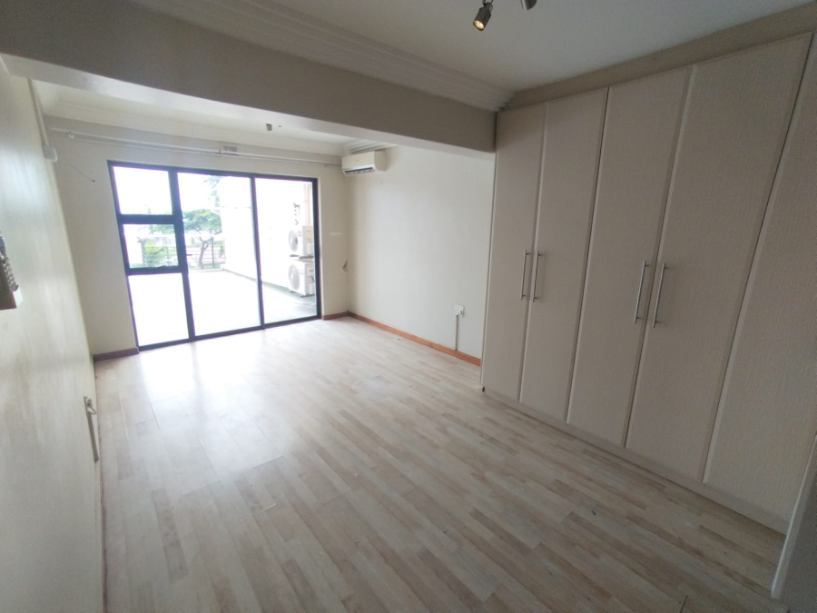 To Let 3 Bedroom Property for Rent in Umhlanga KwaZulu-Natal