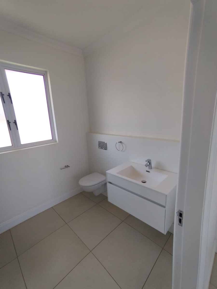 1 Bedroom Property for Sale in Mount Edgecombe Retirement Village KwaZulu-Natal