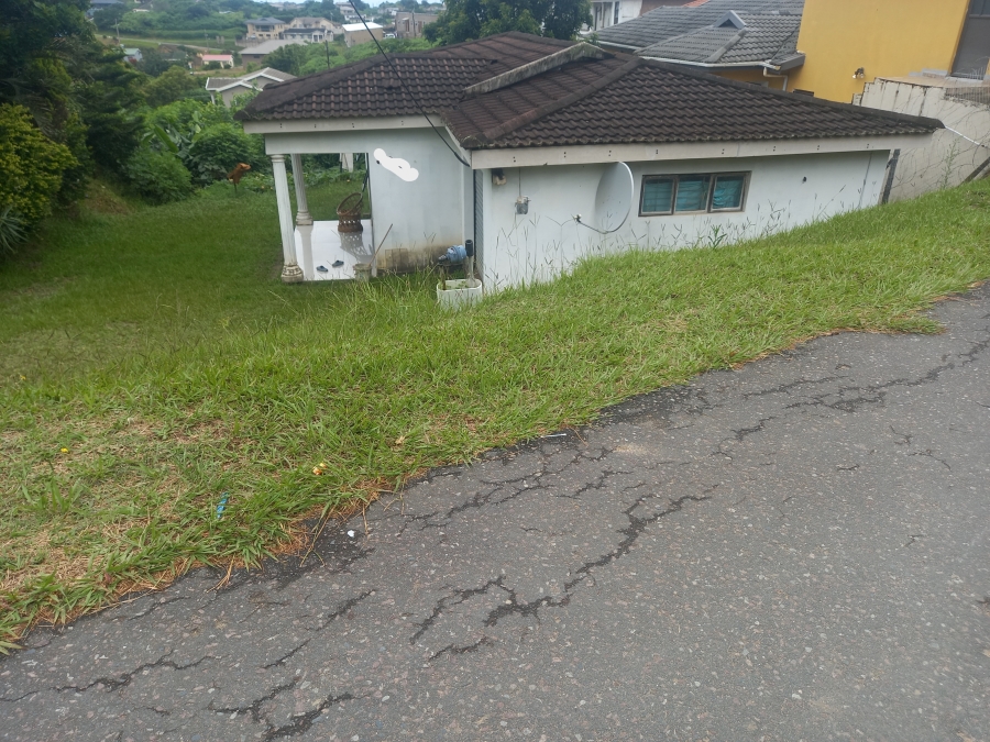 2 Bedroom Property for Sale in Lovu KwaZulu-Natal