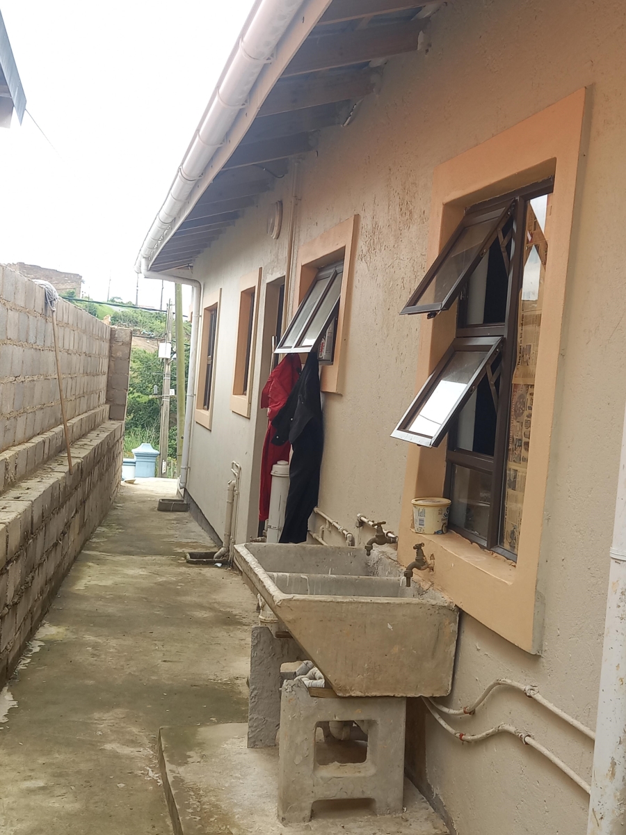 3 Bedroom Property for Sale in Lovu KwaZulu-Natal