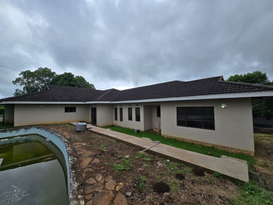 9 Bedroom Property for Sale in Eshowe KwaZulu-Natal