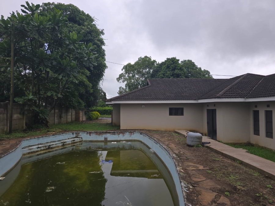 9 Bedroom Property for Sale in Eshowe KwaZulu-Natal