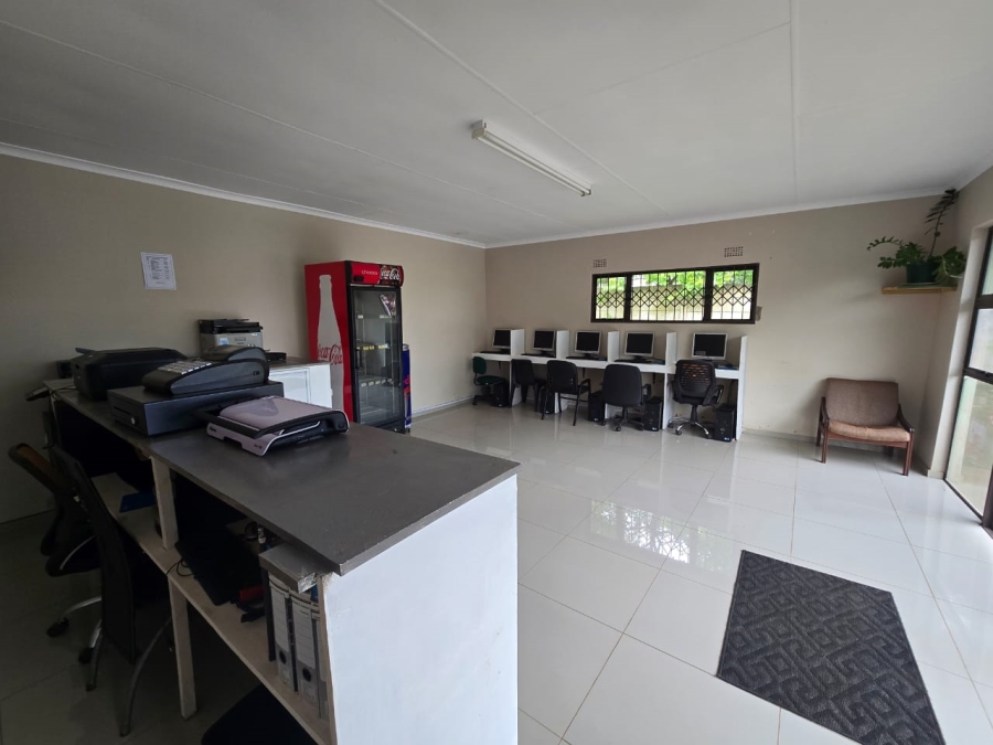 9 Bedroom Property for Sale in Eshowe KwaZulu-Natal