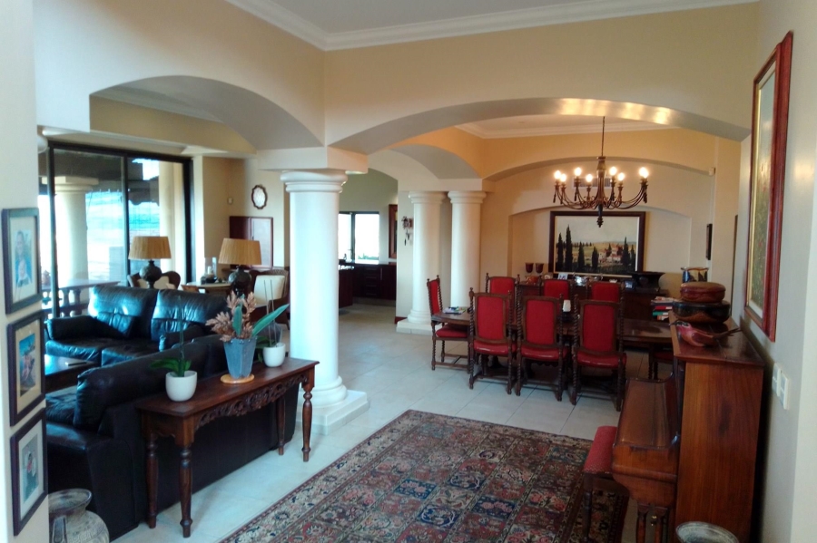 4 Bedroom Property for Sale in Umhlanga KwaZulu-Natal