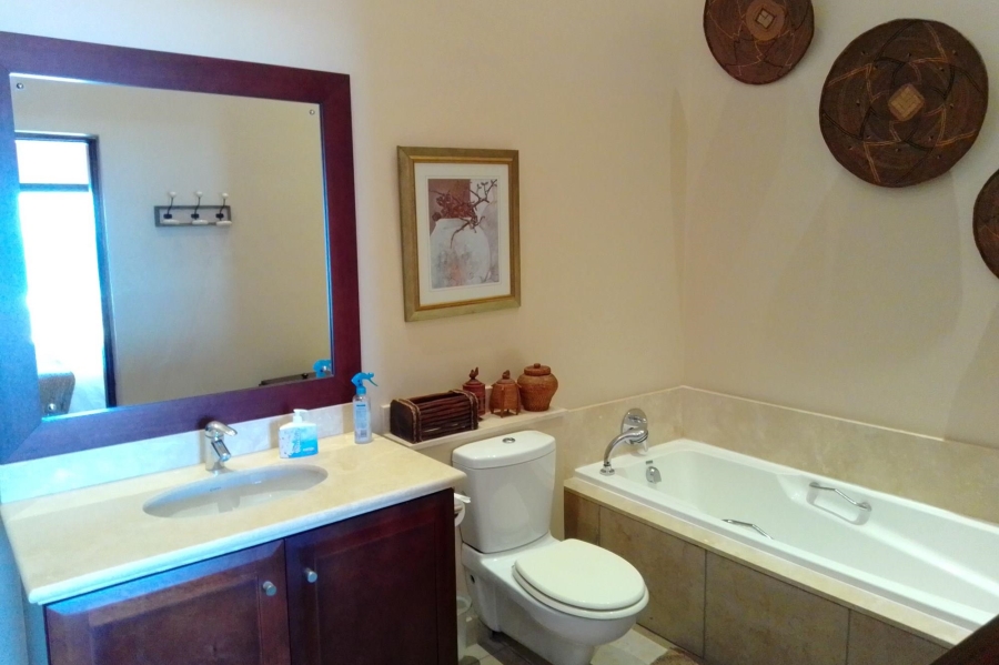 4 Bedroom Property for Sale in Umhlanga KwaZulu-Natal