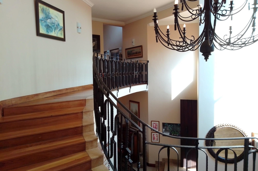 4 Bedroom Property for Sale in Umhlanga KwaZulu-Natal