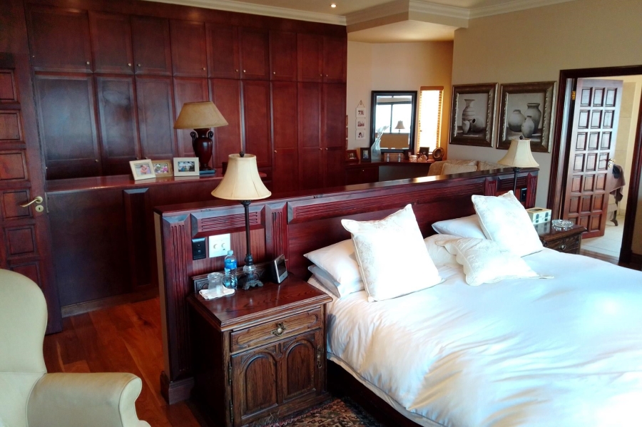4 Bedroom Property for Sale in Umhlanga KwaZulu-Natal