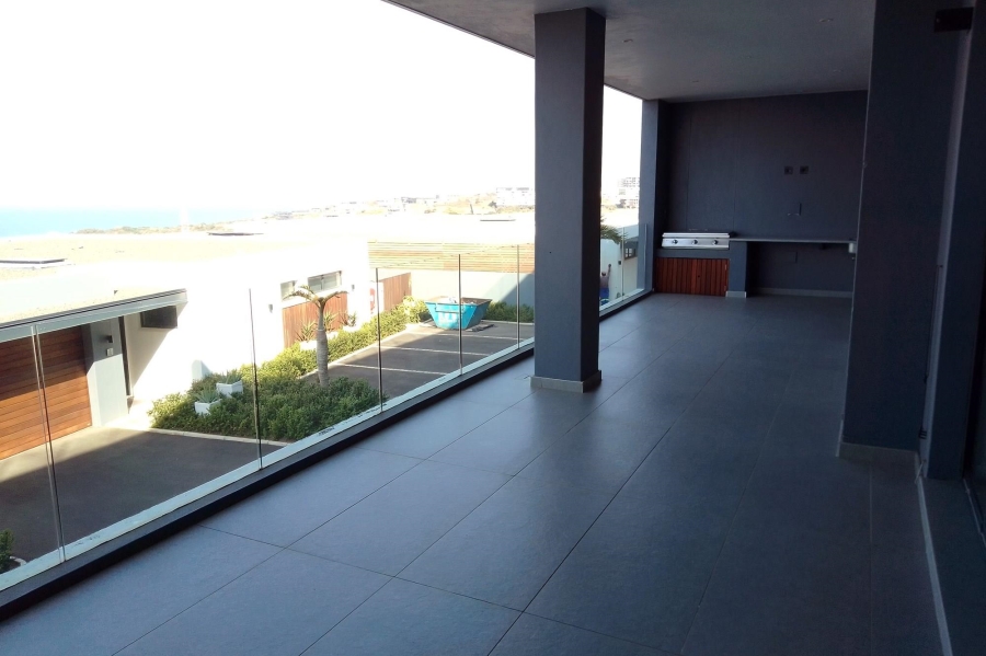 2 Bedroom Property for Sale in Sibaya Precinct KwaZulu-Natal