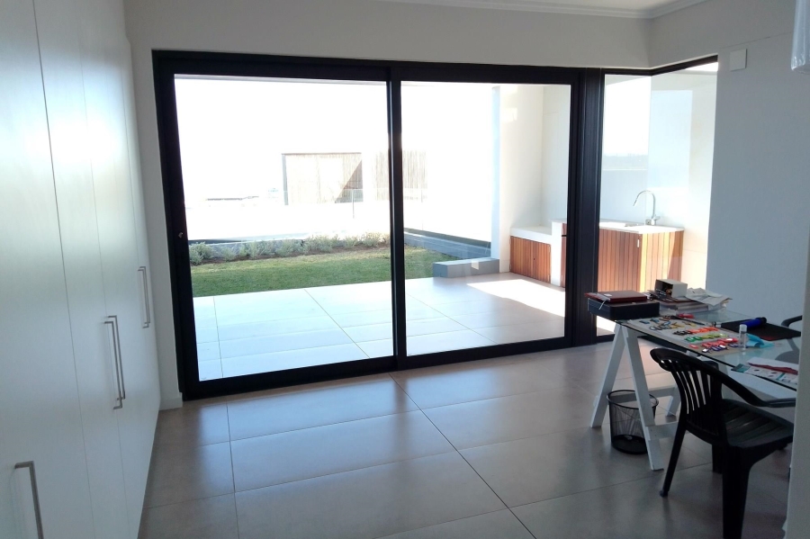4 Bedroom Property for Sale in Sibaya Precinct KwaZulu-Natal