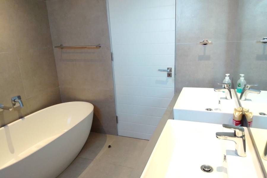 4 Bedroom Property for Sale in Sibaya Precinct KwaZulu-Natal