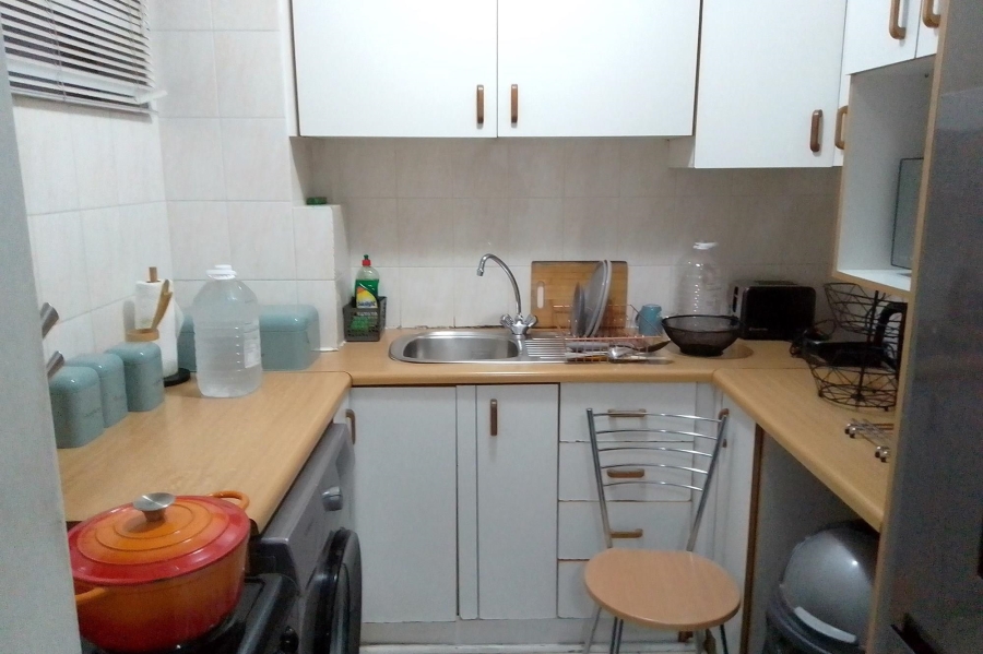 1 Bedroom Property for Sale in Essenwood KwaZulu-Natal
