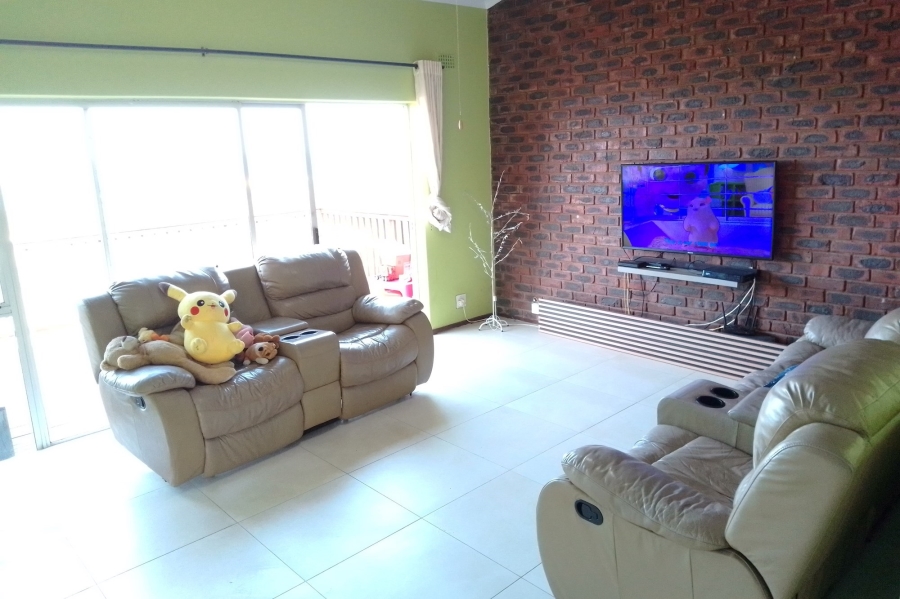 2 Bedroom Property for Sale in Illovo Beach KwaZulu-Natal