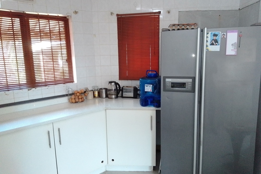 2 Bedroom Property for Sale in Illovo Beach KwaZulu-Natal