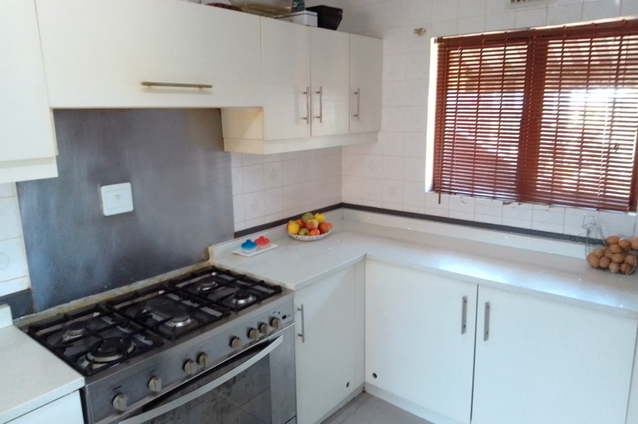2 Bedroom Property for Sale in Illovo Beach KwaZulu-Natal