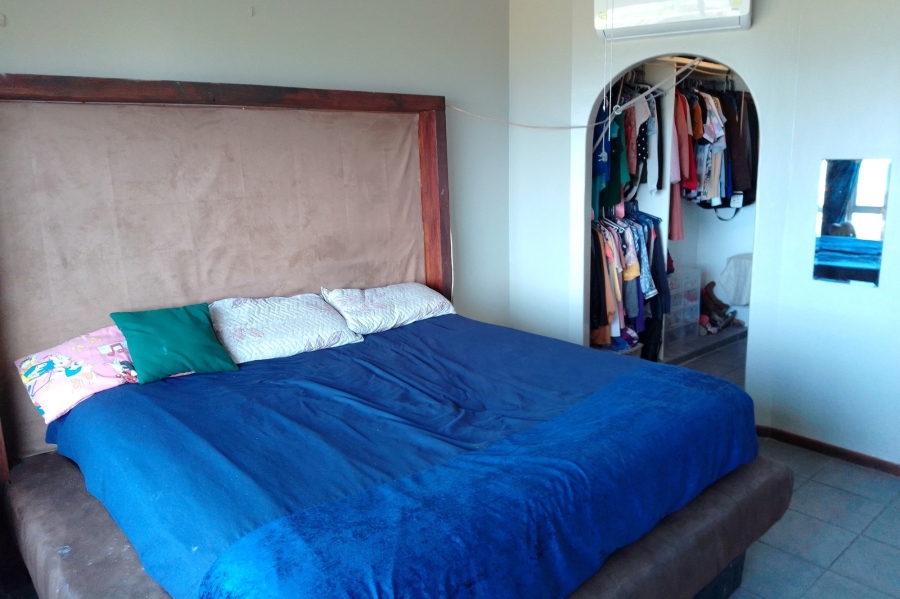 2 Bedroom Property for Sale in Illovo Beach KwaZulu-Natal