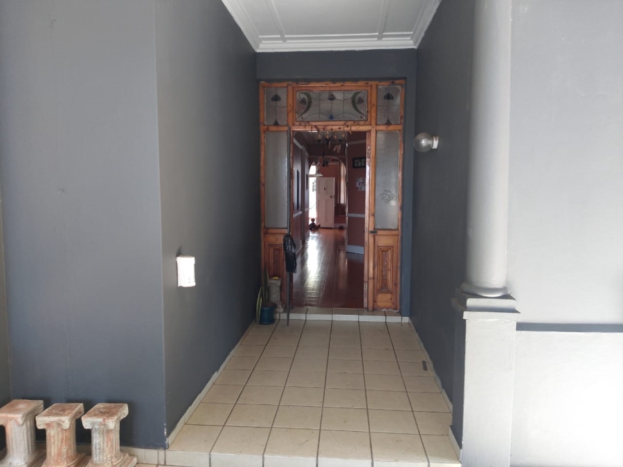 5 Bedroom Property for Sale in Glenwood KwaZulu-Natal
