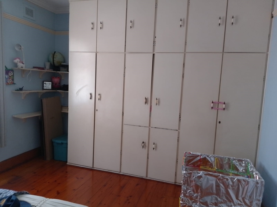 5 Bedroom Property for Sale in Glenwood KwaZulu-Natal