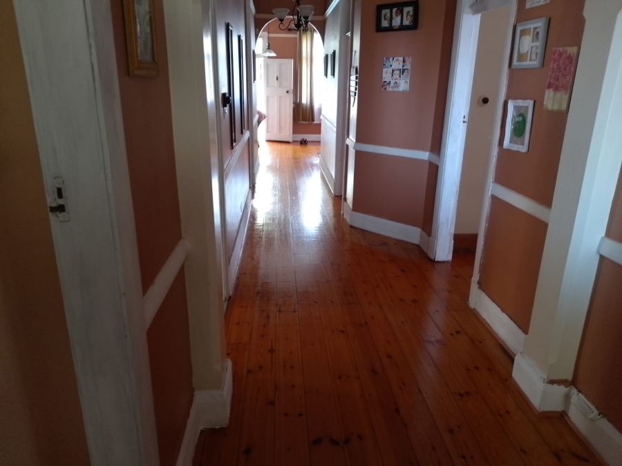 5 Bedroom Property for Sale in Glenwood KwaZulu-Natal