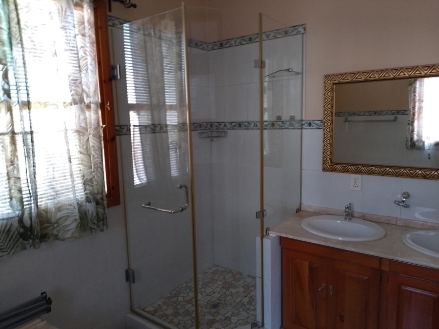 5 Bedroom Property for Sale in Glenwood KwaZulu-Natal