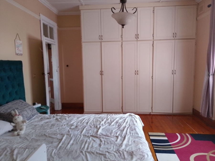 5 Bedroom Property for Sale in Glenwood KwaZulu-Natal