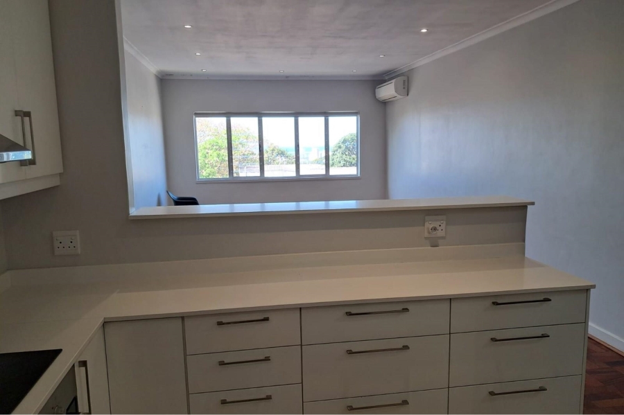 2 Bedroom Property for Sale in Essenwood KwaZulu-Natal