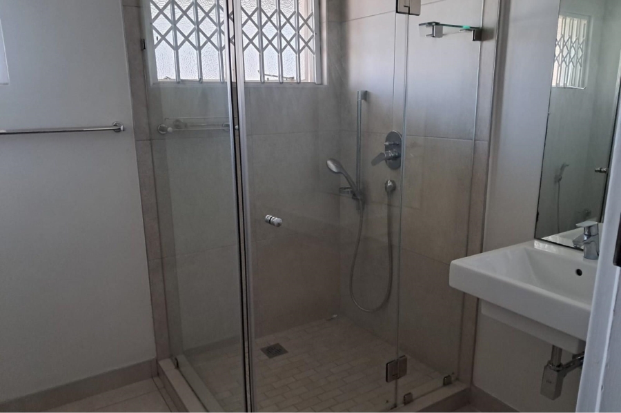 2 Bedroom Property for Sale in Essenwood KwaZulu-Natal
