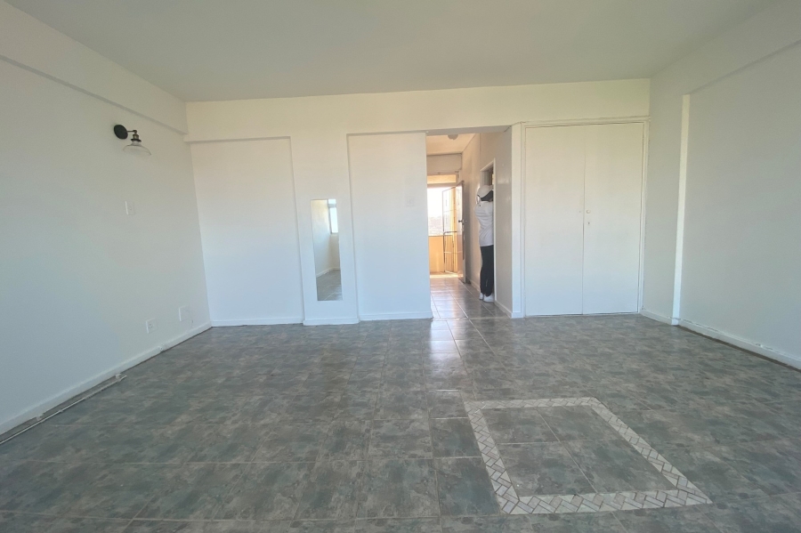 1 Bedroom Property for Sale in North Beach KwaZulu-Natal