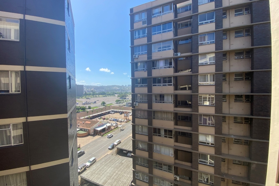 1 Bedroom Property for Sale in North Beach KwaZulu-Natal