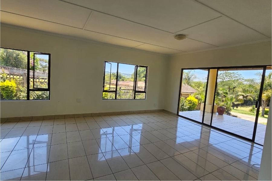 3 Bedroom Property for Sale in Lincoln Meade KwaZulu-Natal