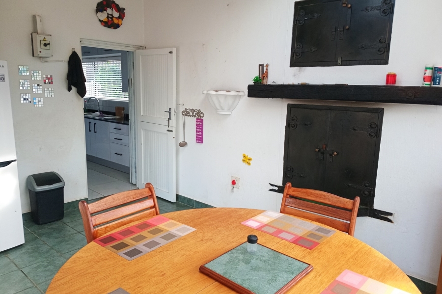 2 Bedroom Property for Sale in Uvongo KwaZulu-Natal