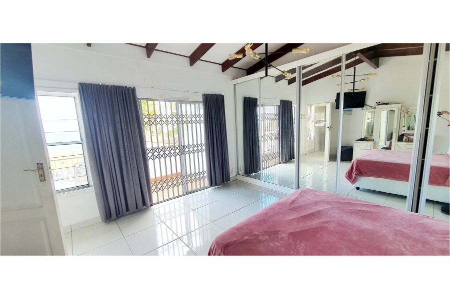 2 Bedroom Property for Sale in Uvongo KwaZulu-Natal
