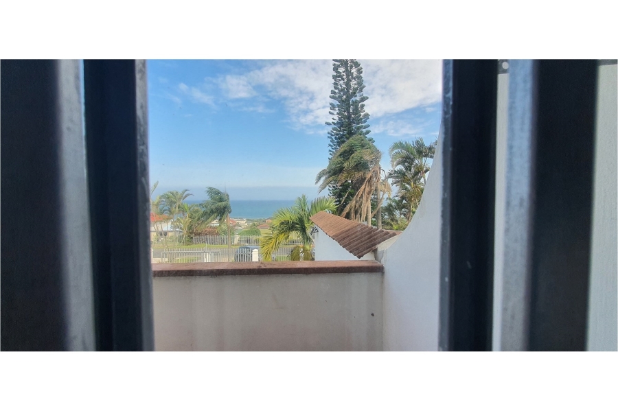 2 Bedroom Property for Sale in Uvongo KwaZulu-Natal