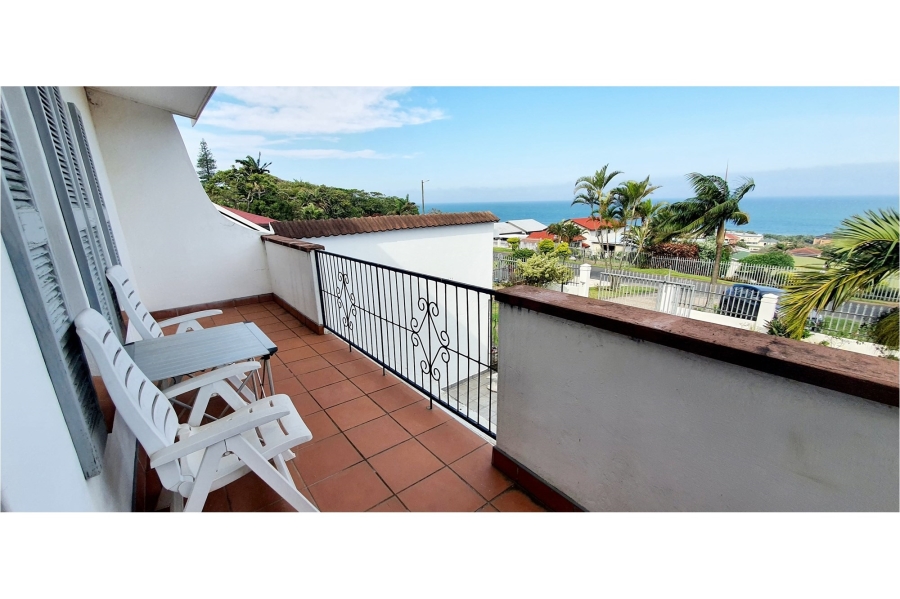 2 Bedroom Property for Sale in Uvongo KwaZulu-Natal