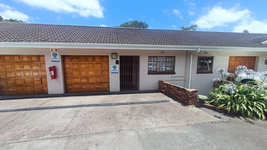 To Let 2 Bedroom Property for Rent in Gillitts KwaZulu-Natal