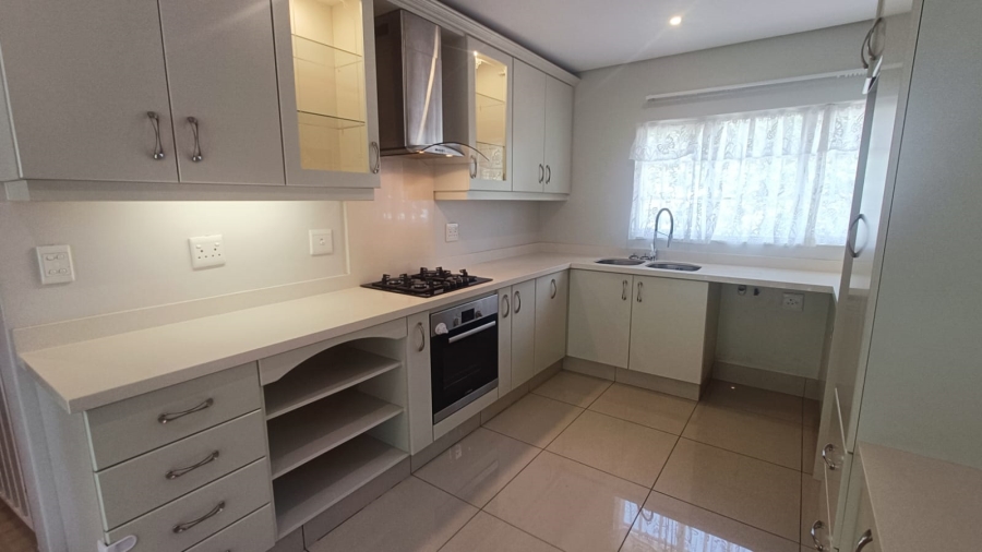 To Let 2 Bedroom Property for Rent in Gillitts KwaZulu-Natal