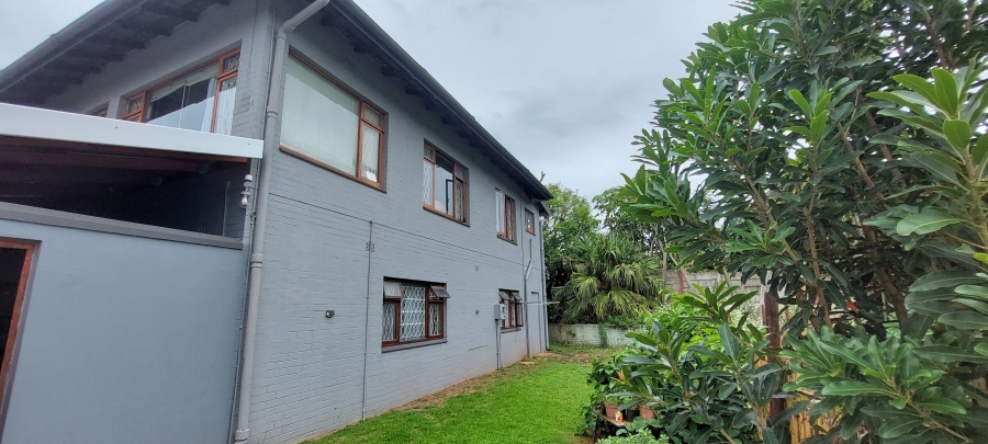 3 Bedroom Property for Sale in Uvongo KwaZulu-Natal