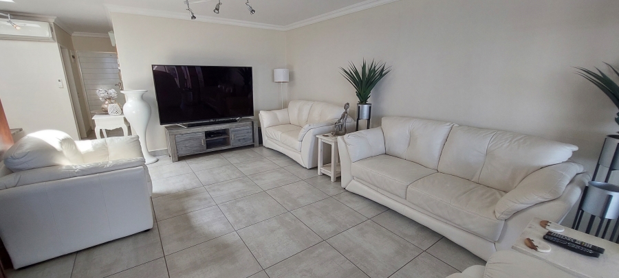 3 Bedroom Property for Sale in Margate KwaZulu-Natal