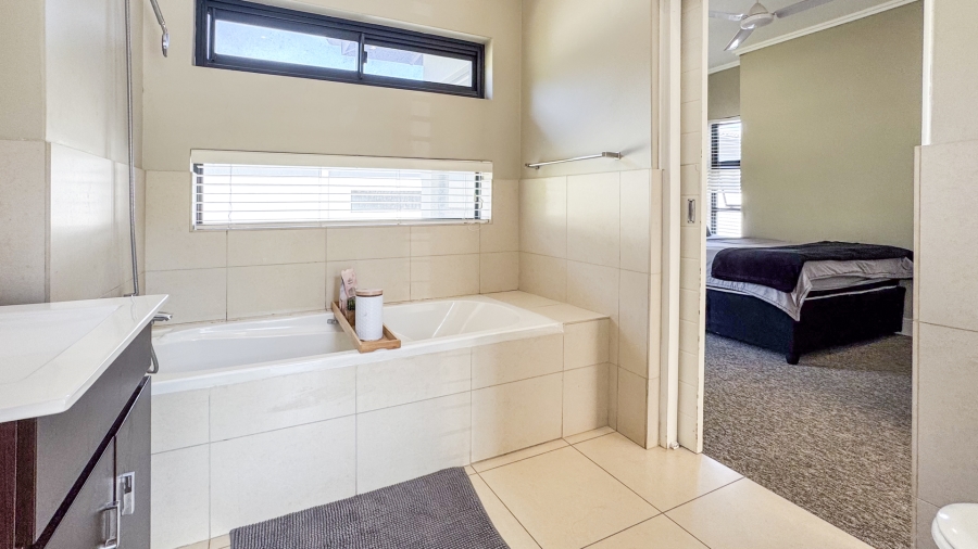 3 Bedroom Property for Sale in Brettenwood Coastal Estate KwaZulu-Natal