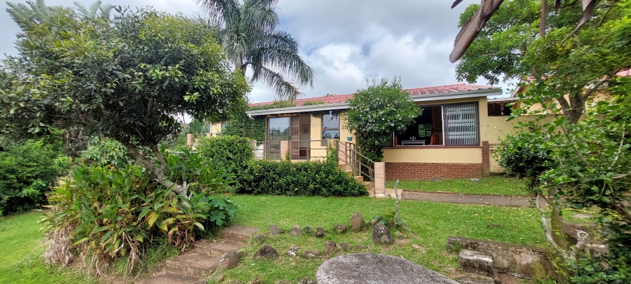 4 Bedroom Property for Sale in Sea Park KwaZulu-Natal