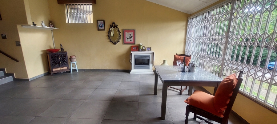 4 Bedroom Property for Sale in Sea Park KwaZulu-Natal