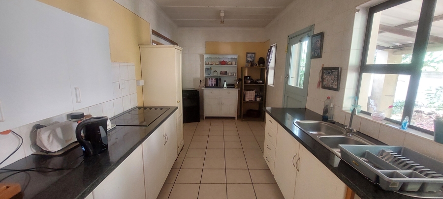 4 Bedroom Property for Sale in Sea Park KwaZulu-Natal