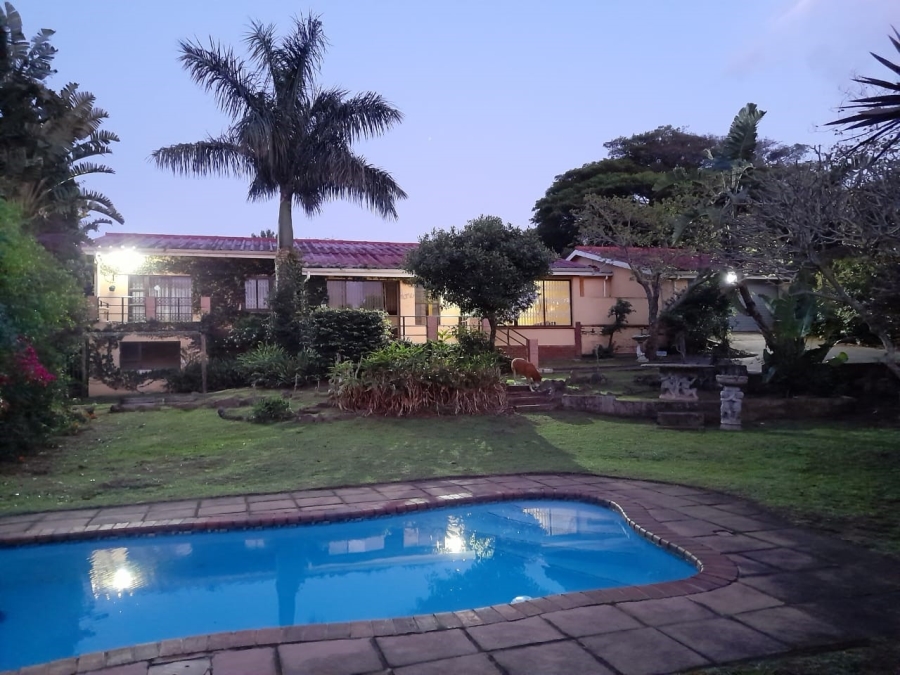 4 Bedroom Property for Sale in Sea Park KwaZulu-Natal