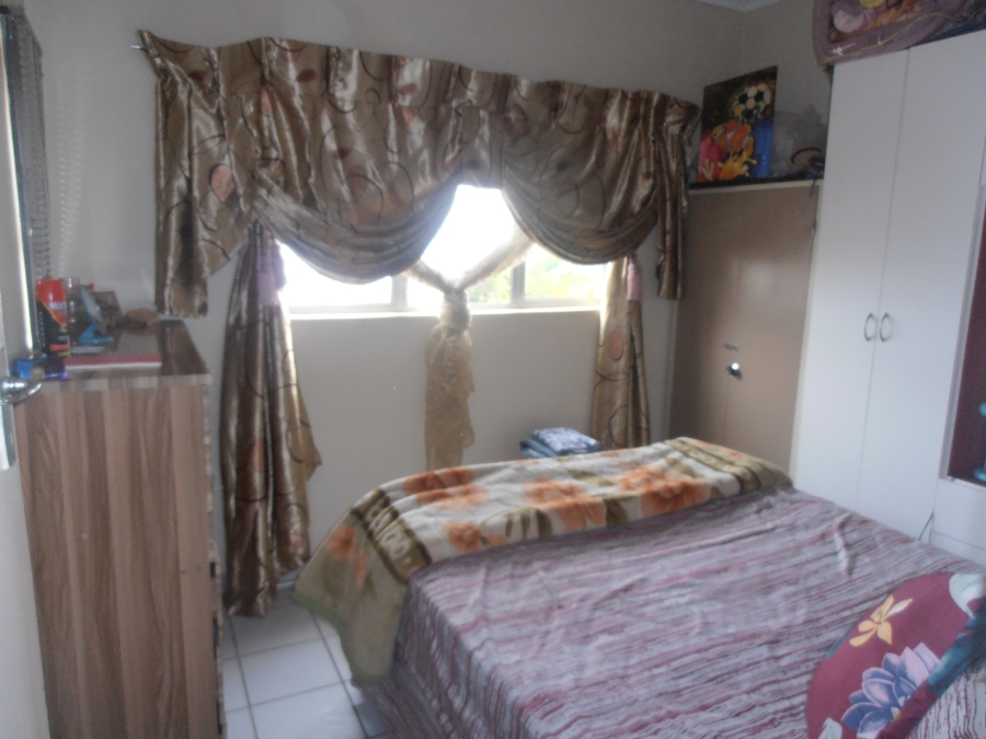 To Let 1 Bedroom Property for Rent in Bluff KwaZulu-Natal