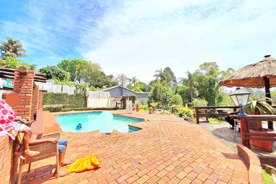 4 Bedroom Property for Sale in Cowies Hill KwaZulu-Natal