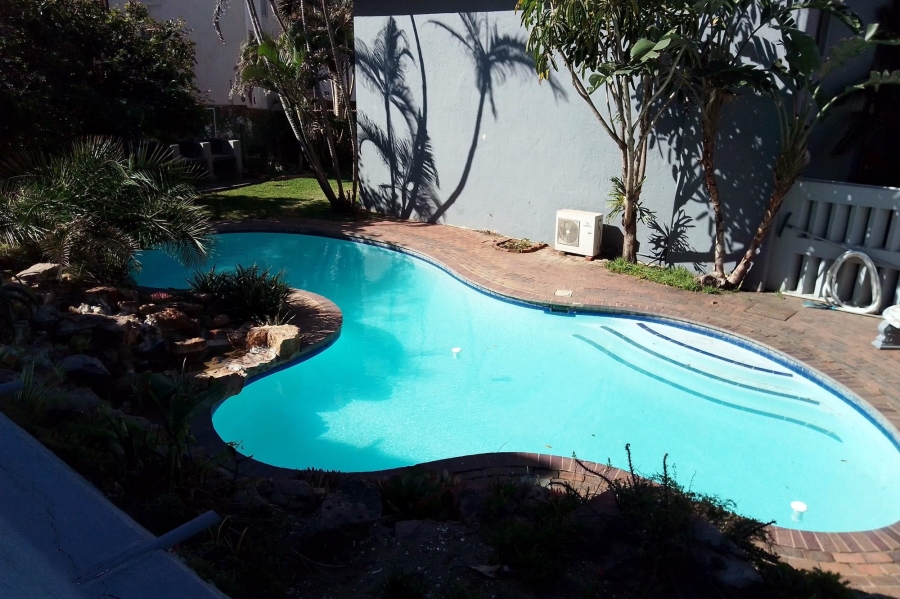2 Bedroom Property for Sale in Umhlanga KwaZulu-Natal