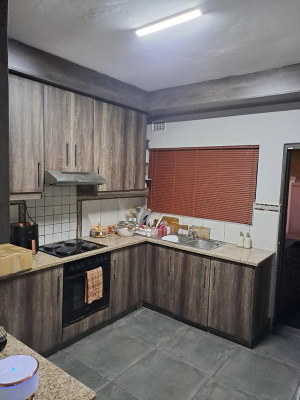 To Let 3 Bedroom Property for Rent in Bluff KwaZulu-Natal