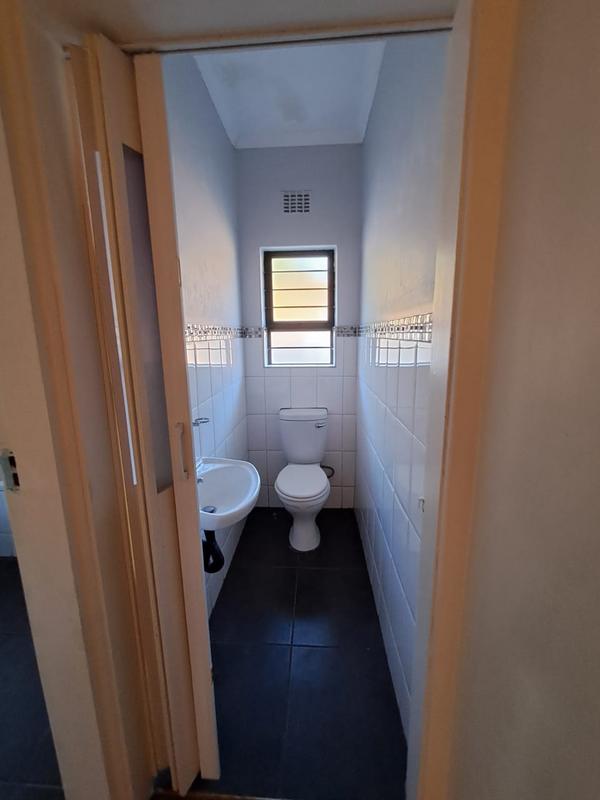 To Let 3 Bedroom Property for Rent in Bluff KwaZulu-Natal